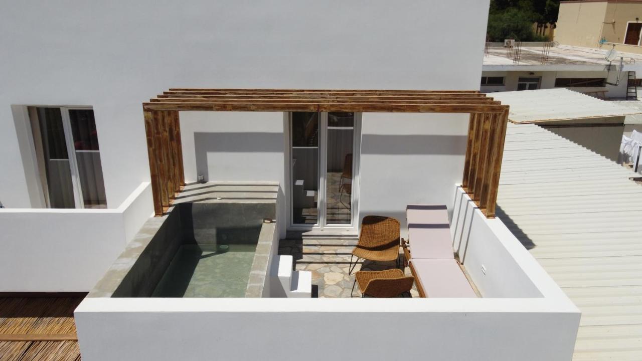 Aellia Hotel & Suites Leros Lakkion Exterior photo