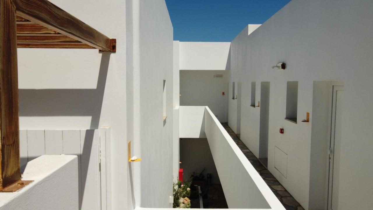Aellia Hotel & Suites Leros Lakkion Exterior photo