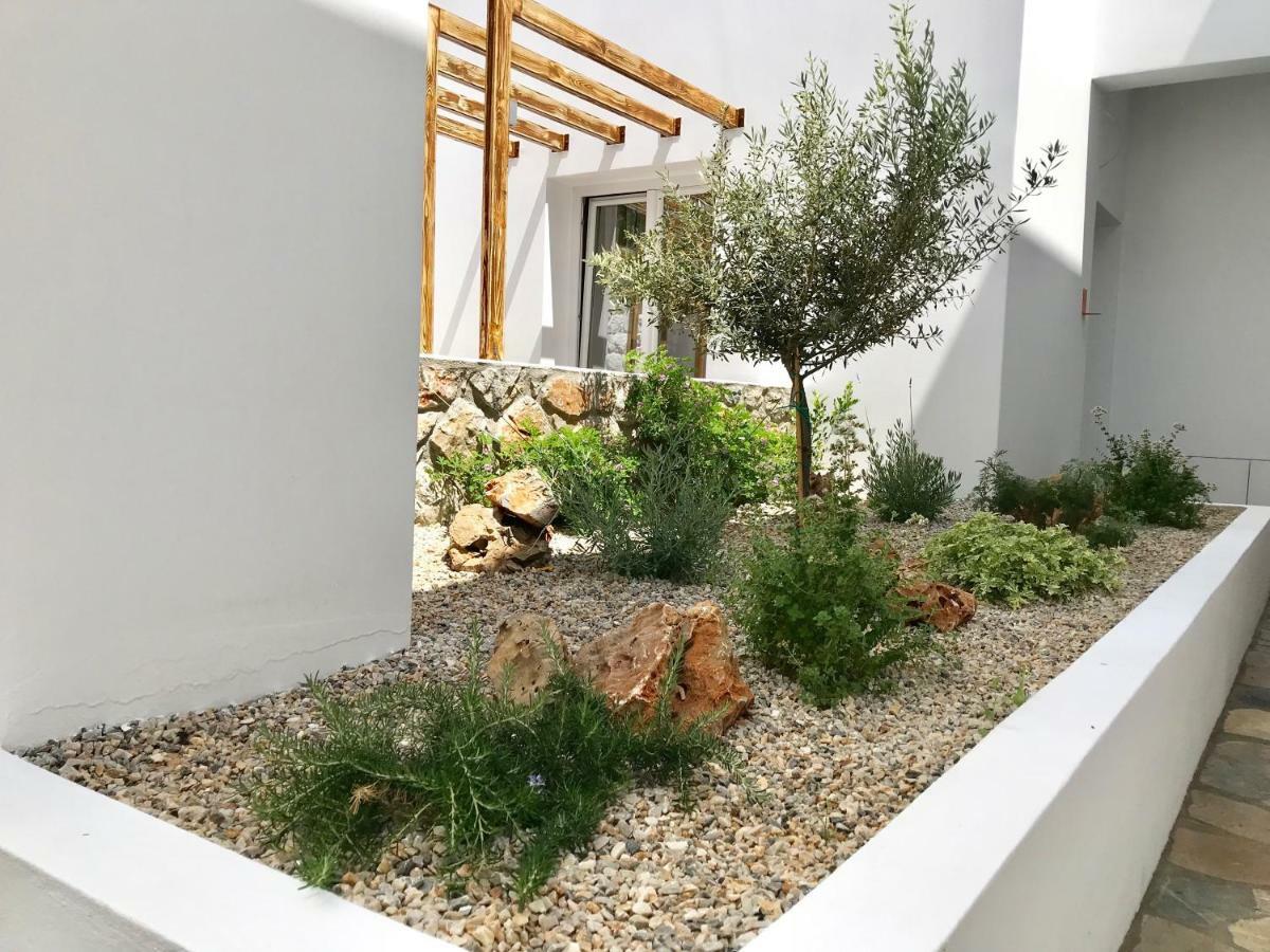 Aellia Hotel & Suites Leros Lakkion Exterior photo